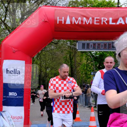19.04.2026 - Hammer Lauf Tim E. http://msf.ph/oto/9547576 19.04.2026 12:49:11 Ziel 226, 658, 659, 678, 983, 984, 1209, 1224, 1252, 1630, 1720, 1739, 1831, 1884 meine-sportfotos.de