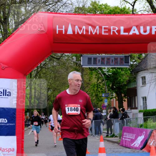 19.04.2026 - Hammer Lauf Tim E. http://msf.ph/oto/9547624 19.04.2026 12:49:34 Ziel 807, 1840, 1856, 1857 meine-sportfotos.de