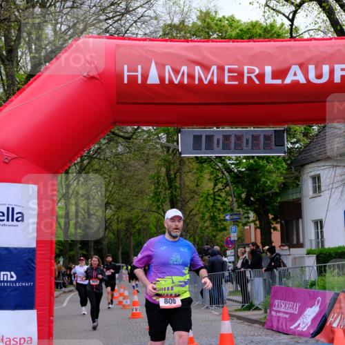19.04.2026 - Hammer Lauf Tim E. http://msf.ph/oto/9547636 19.04.2026 12:49:41 Ziel 800, 923, 1581, 1856, 1857, 1927 meine-sportfotos.de
