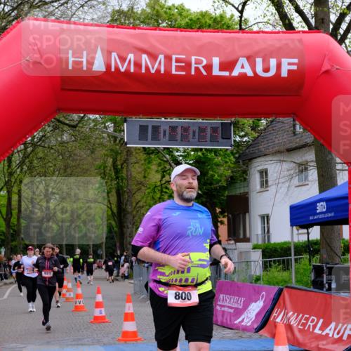 19.04.2026 - Hammer Lauf Tim E. http://msf.ph/oto/9547637 19.04.2026 12:49:42 Ziel 800, 923, 1581, 1927 meine-sportfotos.de
