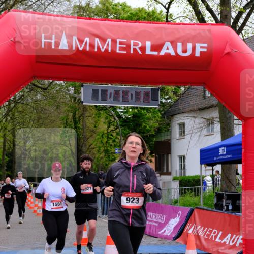 19.04.2026 - Hammer Lauf Tim E. http://msf.ph/oto/9547641 19.04.2026 12:49:45 Ziel 800, 867, 923, 1581, 1824, 1927 meine-sportfotos.de
