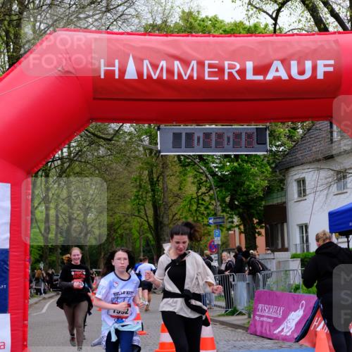 19.04.2026 - Hammer Lauf Tim E. http://msf.ph/oto/9547682 19.04.2026 12:50:06 Ziel 22, 403, 979, 1076, 1077, 1291, 1591, 1592 meine-sportfotos.de