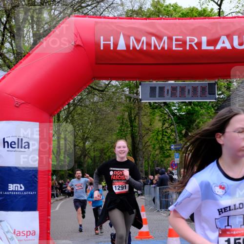 19.04.2026 - Hammer Lauf Tim E. http://msf.ph/oto/9547686 19.04.2026 12:50:07 Ziel 403, 979, 1076, 1077, 1291, 1591, 1592 meine-sportfotos.de