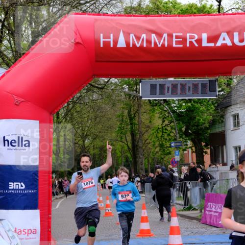 19.04.2026 - Hammer Lauf Tim E. http://msf.ph/oto/9547691 19.04.2026 12:50:09 Ziel 403, 979, 1076, 1077, 1291, 1591, 1592 meine-sportfotos.de
