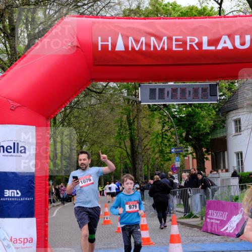 19.04.2026 - Hammer Lauf Tim E. http://msf.ph/oto/9547692 19.04.2026 12:50:09 Ziel 403, 979, 1076, 1077, 1291, 1591, 1592 meine-sportfotos.de