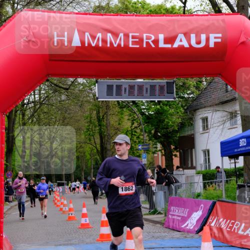 19.04.2026 - Hammer Lauf Tim E. http://msf.ph/oto/9547701 19.04.2026 12:50:18 Ziel 174, 949, 950, 1862 meine-sportfotos.de