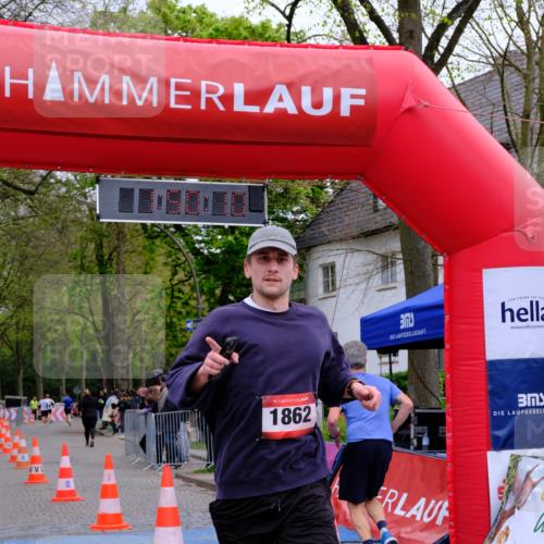 19.04.2026 - Hammer Lauf Tim E. http://msf.ph/oto/9547704 19.04.2026 12:50:18 Ziel 174, 949, 950, 1862 meine-sportfotos.de