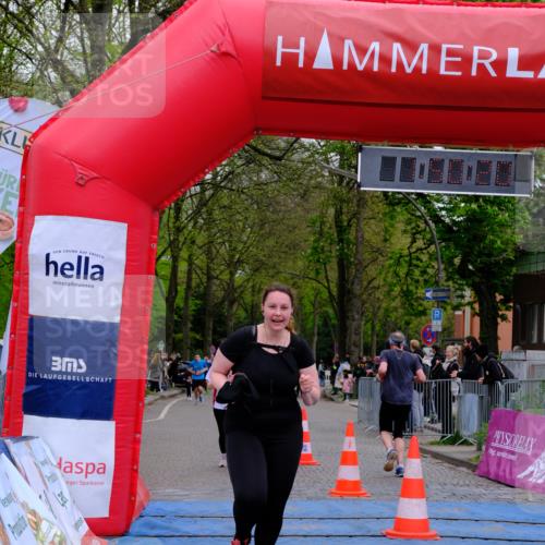 19.04.2026 - Hammer Lauf Tim E. http://msf.ph/oto/9547705 19.04.2026 12:50:28 Ziel 693, 860, 1587 meine-sportfotos.de