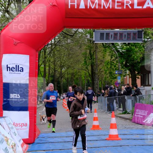 19.04.2026 - Hammer Lauf Tim E. http://msf.ph/oto/9547735 19.04.2026 12:50:42 Ziel 262, 624, 854, 855, 932, 969, 1719 meine-sportfotos.de