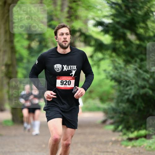 19.04.2026 - Hammer Lauf Dr. Thomas Lammeyer http://msf.ph/oto/9547915 19.04.2026 11:30:19 Laufen 920 meine-sportfotos.de