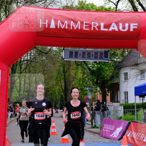 19.04.2026 - Hammer Lauf Tim E. http://msf.ph/oto/9547942 19.04.2026 12:52:52 Ziel 141, 307, 976, 977, 1642, 1644 meine-sportfotos.de