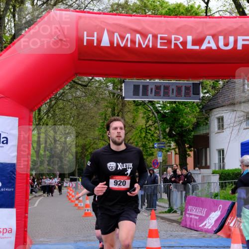 19.04.2026 - Hammer Lauf Tim E. http://msf.ph/oto/9548056 19.04.2026 12:53:11 Ziel 531, 532, 744, 920, 1471 meine-sportfotos.de