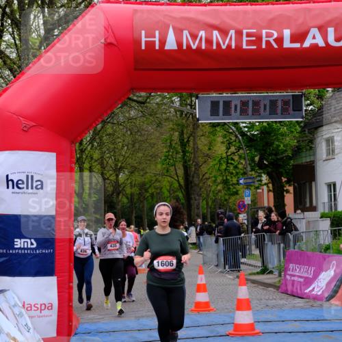 19.04.2026 - Hammer Lauf Tim E. http://msf.ph/oto/9548097 19.04.2026 12:53:23 Ziel 434, 435, 436, 499, 528, 1606 meine-sportfotos.de