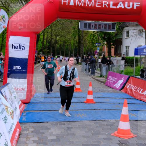 19.04.2026 - Hammer Lauf Tim E. http://msf.ph/oto/9548275 19.04.2026 12:54:51 Ziel 398, 1920 meine-sportfotos.de