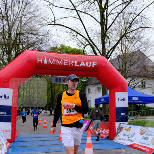 19.04.2026 - Hammer Lauf Tim E. http://msf.ph/oto/9548303 19.04.2026 12:54:59 Ziel 112, 326, 354, 928, 1894 meine-sportfotos.de
