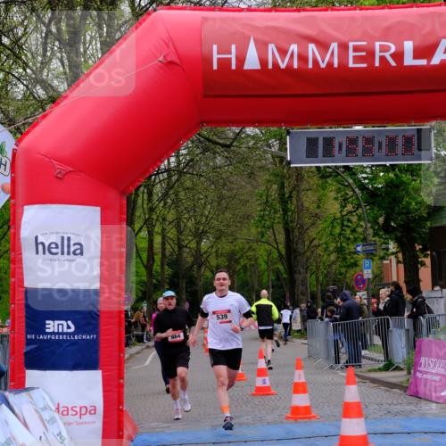 19.04.2026 - Hammer Lauf Tim E. http://msf.ph/oto/9548329 19.04.2026 12:55:08 Ziel 326, 539, 864, 933, 1612 meine-sportfotos.de