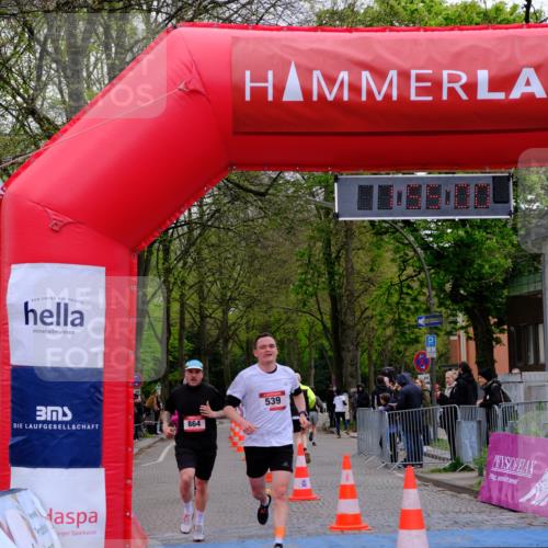 19.04.2026 - Hammer Lauf Tim E. http://msf.ph/oto/9548335 19.04.2026 12:55:08 Ziel 326, 539, 864, 933, 1612 meine-sportfotos.de