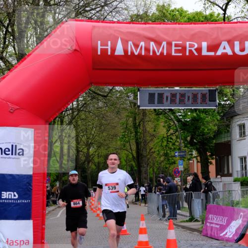19.04.2026 - Hammer Lauf Tim E. http://msf.ph/oto/9548338 19.04.2026 12:55:08 Ziel 326, 539, 864, 933, 1612 meine-sportfotos.de