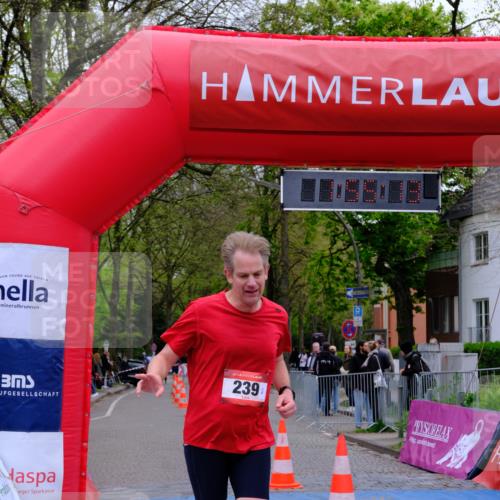 19.04.2026 - Hammer Lauf Tim E. http://msf.ph/oto/9548386 19.04.2026 12:55:21 Ziel 239, 656 meine-sportfotos.de