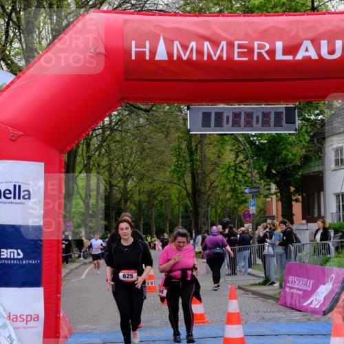 19.04.2026 - Hammer Lauf Tim E. http://msf.ph/oto/9548496 19.04.2026 12:56:39 Ziel 12, 194, 625, 1012, 1907 meine-sportfotos.de