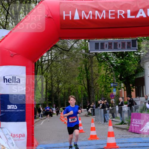 19.04.2026 - Hammer Lauf Tim E. http://msf.ph/oto/9548615 19.04.2026 12:57:12 Ziel 295, 333 meine-sportfotos.de