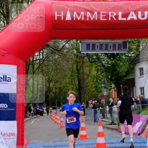 19.04.2026 - Hammer Lauf Tim E. http://msf.ph/oto/9548618 19.04.2026 12:57:13 Ziel 295, 333 meine-sportfotos.de