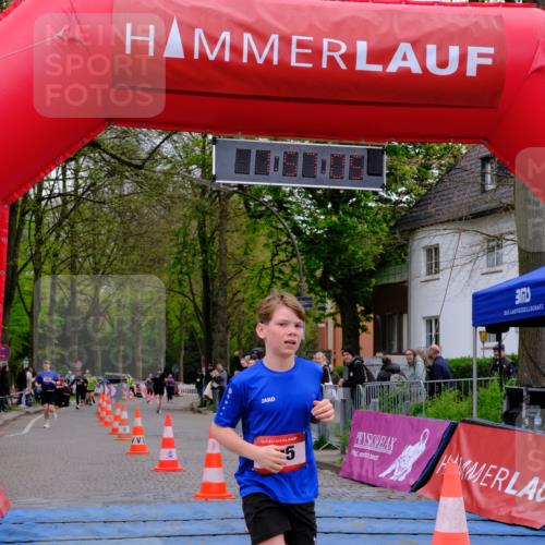 19.04.2026 - Hammer Lauf Tim E. http://msf.ph/oto/9548627 19.04.2026 12:57:14 Ziel 295, 333 meine-sportfotos.de