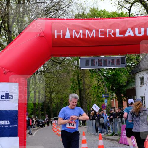 19.04.2026 - Hammer Lauf Tim E. http://msf.ph/oto/9548742 19.04.2026 12:57:49 Ziel 174, 620, 951, 990 meine-sportfotos.de