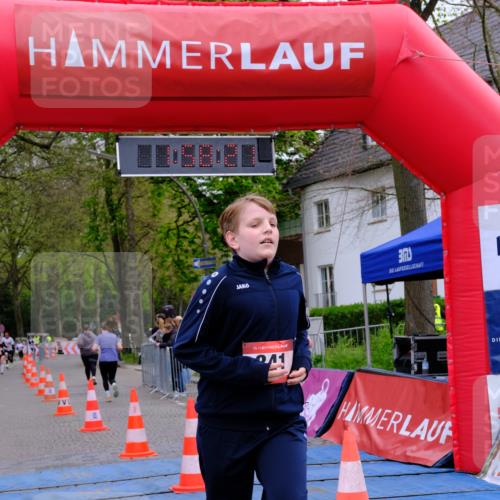 19.04.2026 - Hammer Lauf Tim E. http://msf.ph/oto/9548816 19.04.2026 12:58:29 Ziel 341, 524, 1607 meine-sportfotos.de