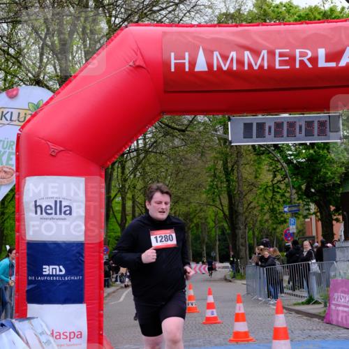 19.04.2026 - Hammer Lauf Tim E. http://msf.ph/oto/9549049 19.04.2026 12:59:55 Ziel 609, 614, 1280 meine-sportfotos.de