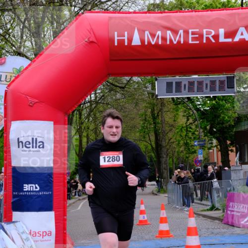 19.04.2026 - Hammer Lauf Tim E. http://msf.ph/oto/9549055 19.04.2026 12:59:56 Ziel 609, 614, 1280 meine-sportfotos.de