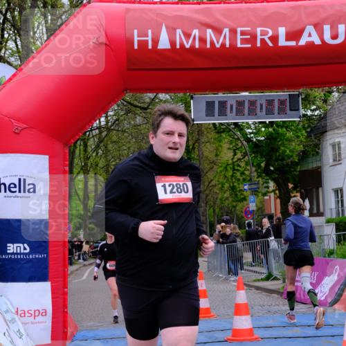 19.04.2026 - Hammer Lauf Tim E. http://msf.ph/oto/9549061 19.04.2026 12:59:56 Ziel 609, 614, 1280 meine-sportfotos.de