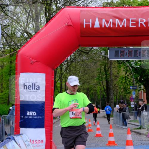 19.04.2026 - Hammer Lauf Tim E. http://msf.ph/oto/9549263 19.04.2026 13:01:48 Ziel 318, 406, 407, 554, 673, 674, 1334 meine-sportfotos.de