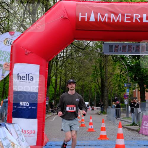 19.04.2026 - Hammer Lauf Tim E. http://msf.ph/oto/9549527 19.04.2026 13:03:57 Ziel 928 meine-sportfotos.de