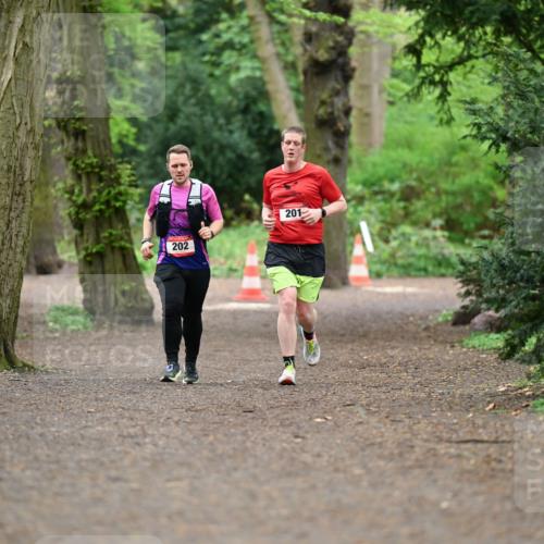 19.04.2026 - Hammer Lauf Dr. Thomas Lammeyer http://msf.ph/oto/9549545 19.04.2026 11:36:37 Laufen 202, 201 meine-sportfotos.de