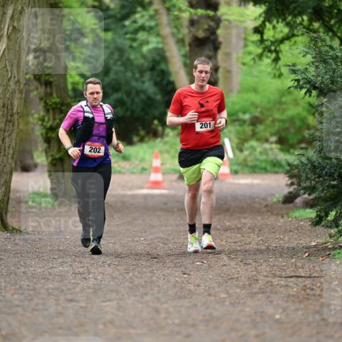 19.04.2026 - Hammer Lauf Dr. Thomas Lammeyer http://msf.ph/oto/9549564 19.04.2026 11:36:39 Laufen 202, 201 meine-sportfotos.de
