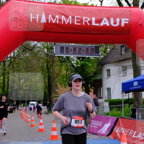 19.04.2026 - Hammer Lauf Tim E. http://msf.ph/oto/9549659 19.04.2026 13:05:14 Ziel 929, 951 meine-sportfotos.de