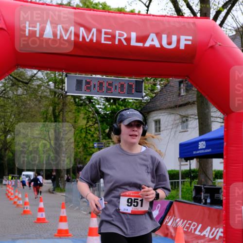 19.04.2026 - Hammer Lauf Tim E. http://msf.ph/oto/9549662 19.04.2026 13:05:14 Ziel 929, 951 meine-sportfotos.de