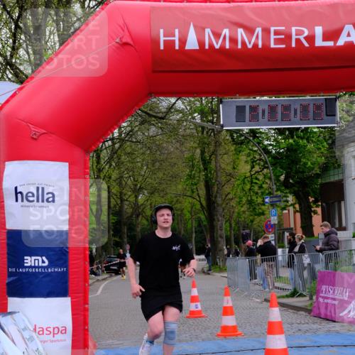 19.04.2026 - Hammer Lauf Tim E. http://msf.ph/oto/9549671 19.04.2026 13:05:16 Ziel 929, 951 meine-sportfotos.de