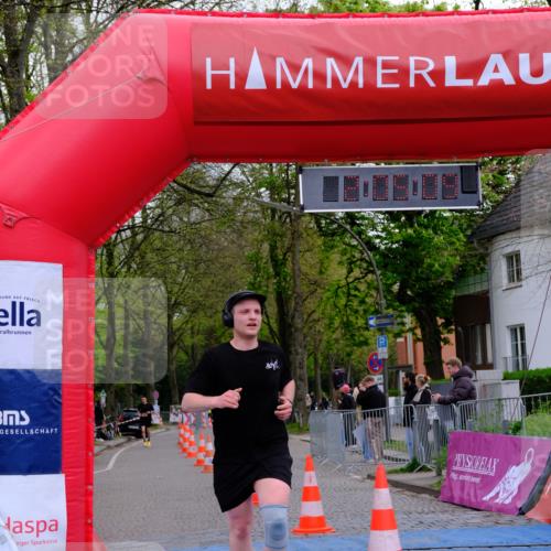 19.04.2026 - Hammer Lauf Tim E. http://msf.ph/oto/9549677 19.04.2026 13:05:16 Ziel 929, 951 meine-sportfotos.de
