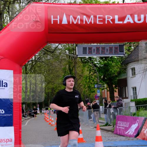19.04.2026 - Hammer Lauf Tim E. http://msf.ph/oto/9549680 19.04.2026 13:05:17 Ziel 929, 951 meine-sportfotos.de