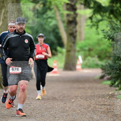 19.04.2026 - Hammer Lauf Dr. Thomas Lammeyer http://msf.ph/oto/9549854 19.04.2026 11:38:10 Laufen 678 meine-sportfotos.de