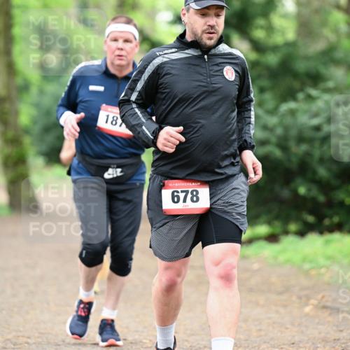 19.04.2026 - Hammer Lauf Dr. Thomas Lammeyer http://msf.ph/oto/9549872 19.04.2026 11:38:14 Laufen 678 meine-sportfotos.de