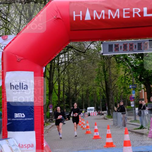 19.04.2026 - Hammer Lauf Tim E. http://msf.ph/oto/9549972 19.04.2026 13:08:27 Ziel 144, 145 meine-sportfotos.de