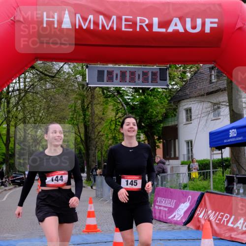 19.04.2026 - Hammer Lauf Tim E. http://msf.ph/oto/9550007 19.04.2026 13:08:30 Ziel 144, 145 meine-sportfotos.de