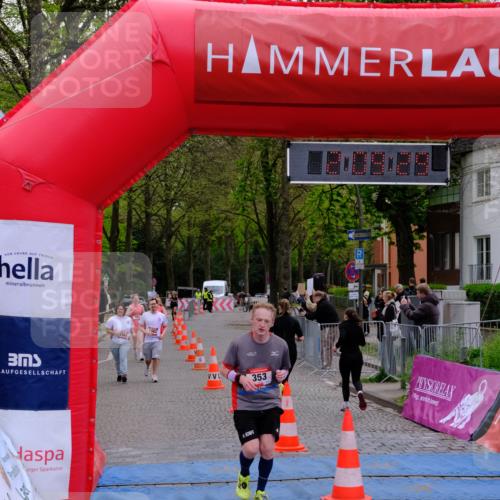 19.04.2026 - Hammer Lauf Tim E. http://msf.ph/oto/9550085 19.04.2026 13:09:36 Ziel 353, 467, 825 meine-sportfotos.de