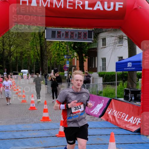 19.04.2026 - Hammer Lauf Tim E. http://msf.ph/oto/9550104 19.04.2026 13:09:37 Ziel 353, 407, 467, 825, 1296, 1582 meine-sportfotos.de