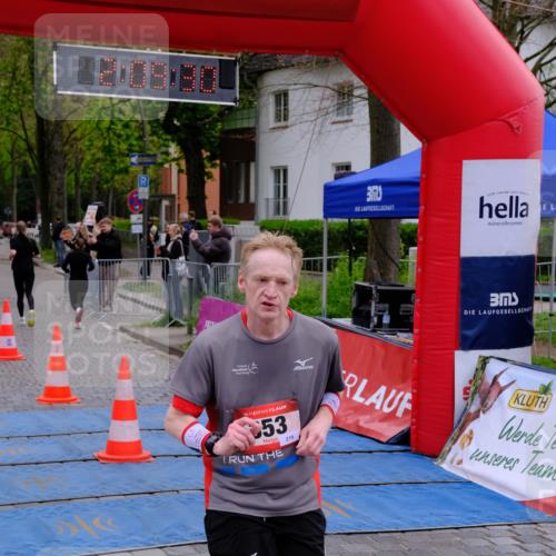 19.04.2026 - Hammer Lauf Tim E. http://msf.ph/oto/9550110 19.04.2026 13:09:38 Ziel 353, 406, 407, 467, 825, 1296, 1582, 1583 meine-sportfotos.de