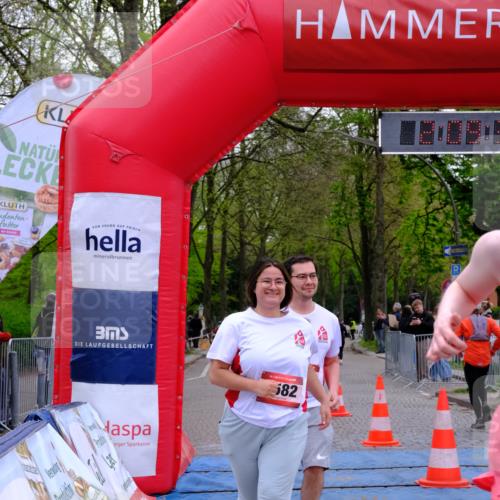 19.04.2026 - Hammer Lauf Tim E. http://msf.ph/oto/9550133 19.04.2026 13:09:43 Ziel 406, 407, 1296, 1582, 1583 meine-sportfotos.de