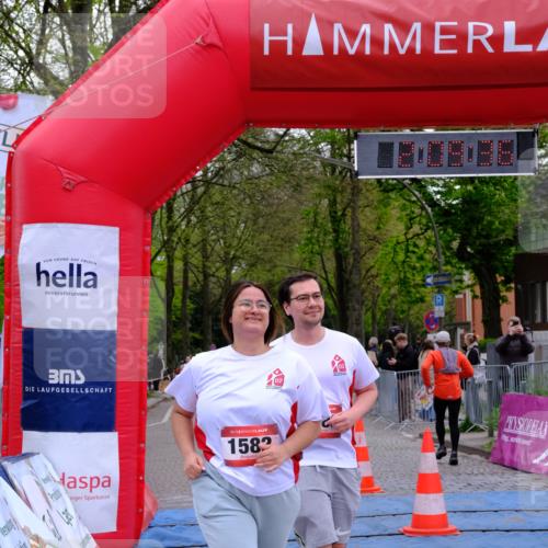19.04.2026 - Hammer Lauf Tim E. http://msf.ph/oto/9550139 19.04.2026 13:09:43 Ziel 406, 407, 1296, 1582, 1583 meine-sportfotos.de